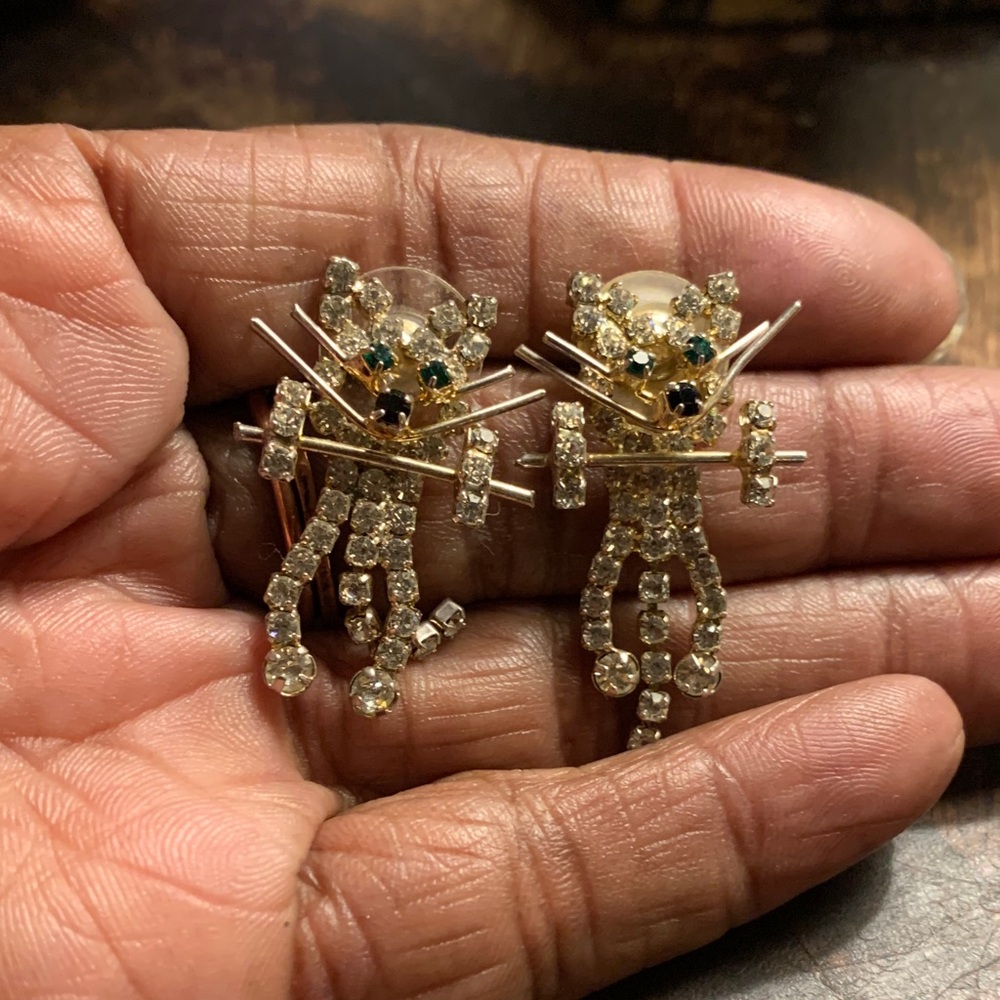 Elegant Emerald Rhinestones & Gold & Silver Cat Lifting Weights Pierced Earrings